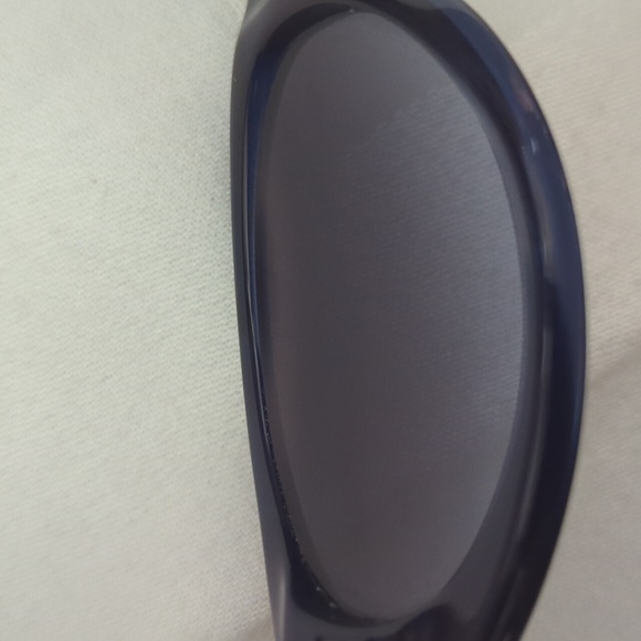 Fendi Blue Perl FS238 135 Sunglasses Logoed Case Like New - Picture 15 of 17